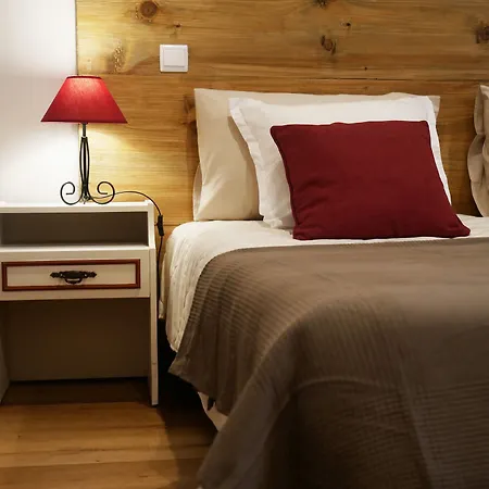 Lusitania Bed & Breakfast 3*